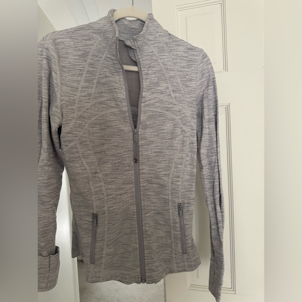 Women's Lululemon Gray Zip-Up Jacket